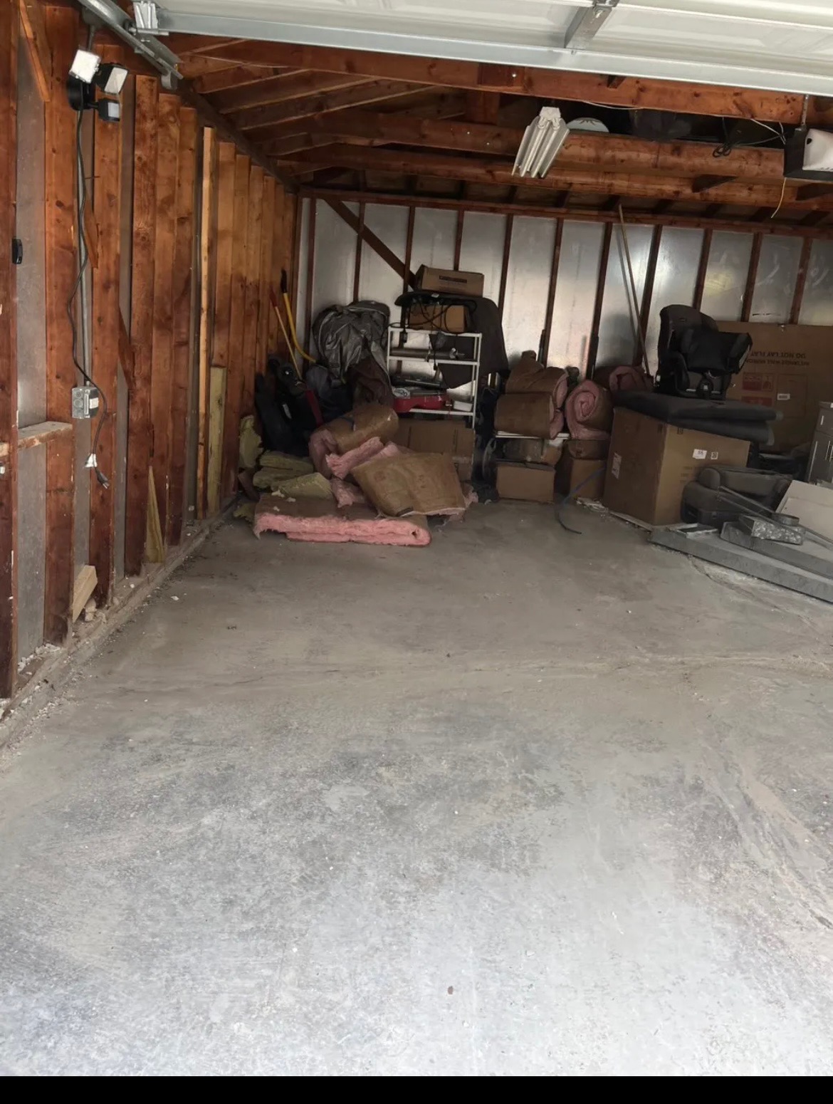 Garage cleanout in Chicago — after, swept and completely cleared garage